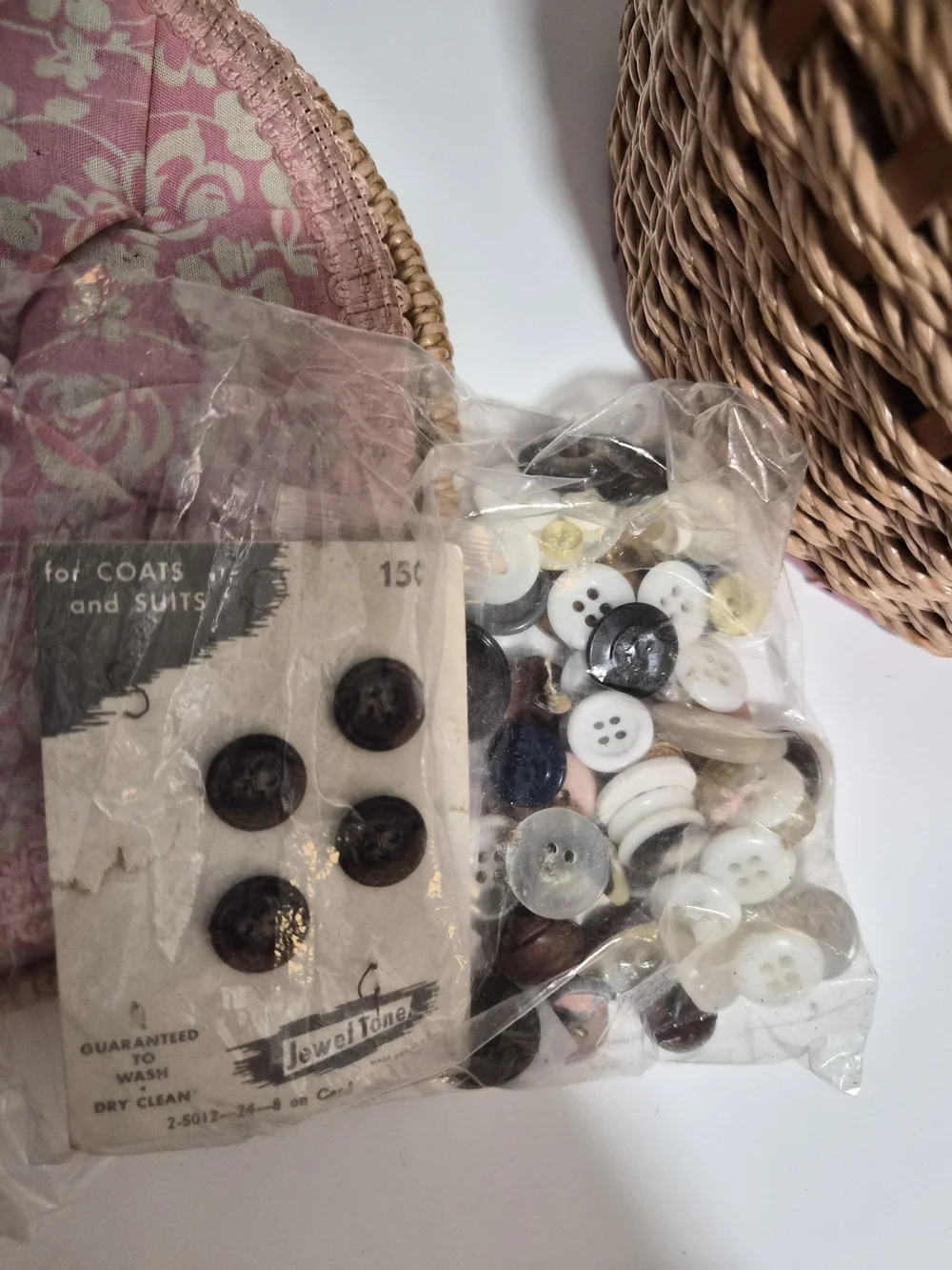 Woven Picnic Basket Purse with Pink Fabric Lid